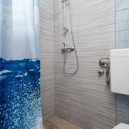 8179b Apartamento *